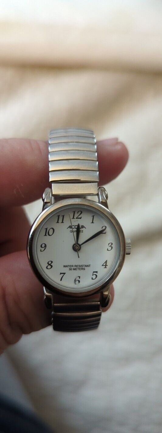 Accura Quartz Watch Ladies 30 meter WR