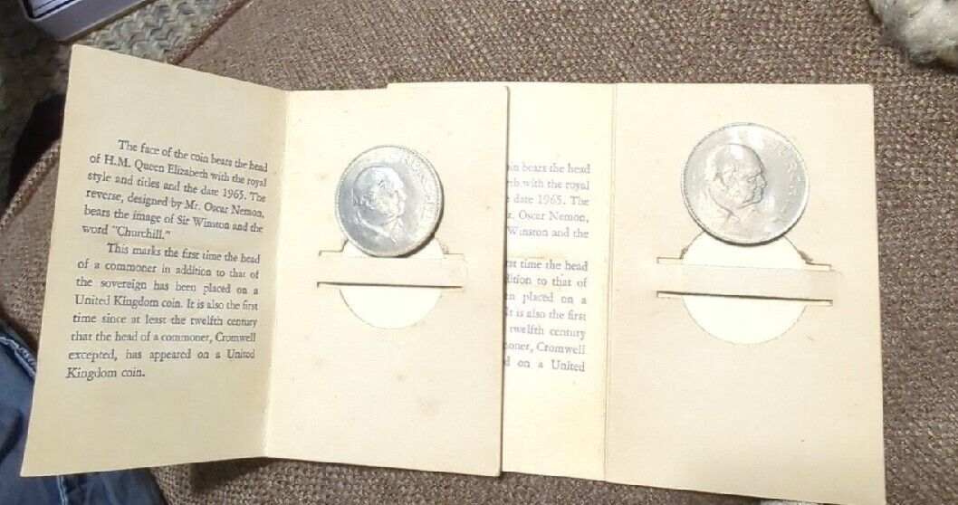 GREAT BRITAIN 1965 U.K. CHURCHILL QUEEN ELIZABETH SET OF 2 Commemorative Crown