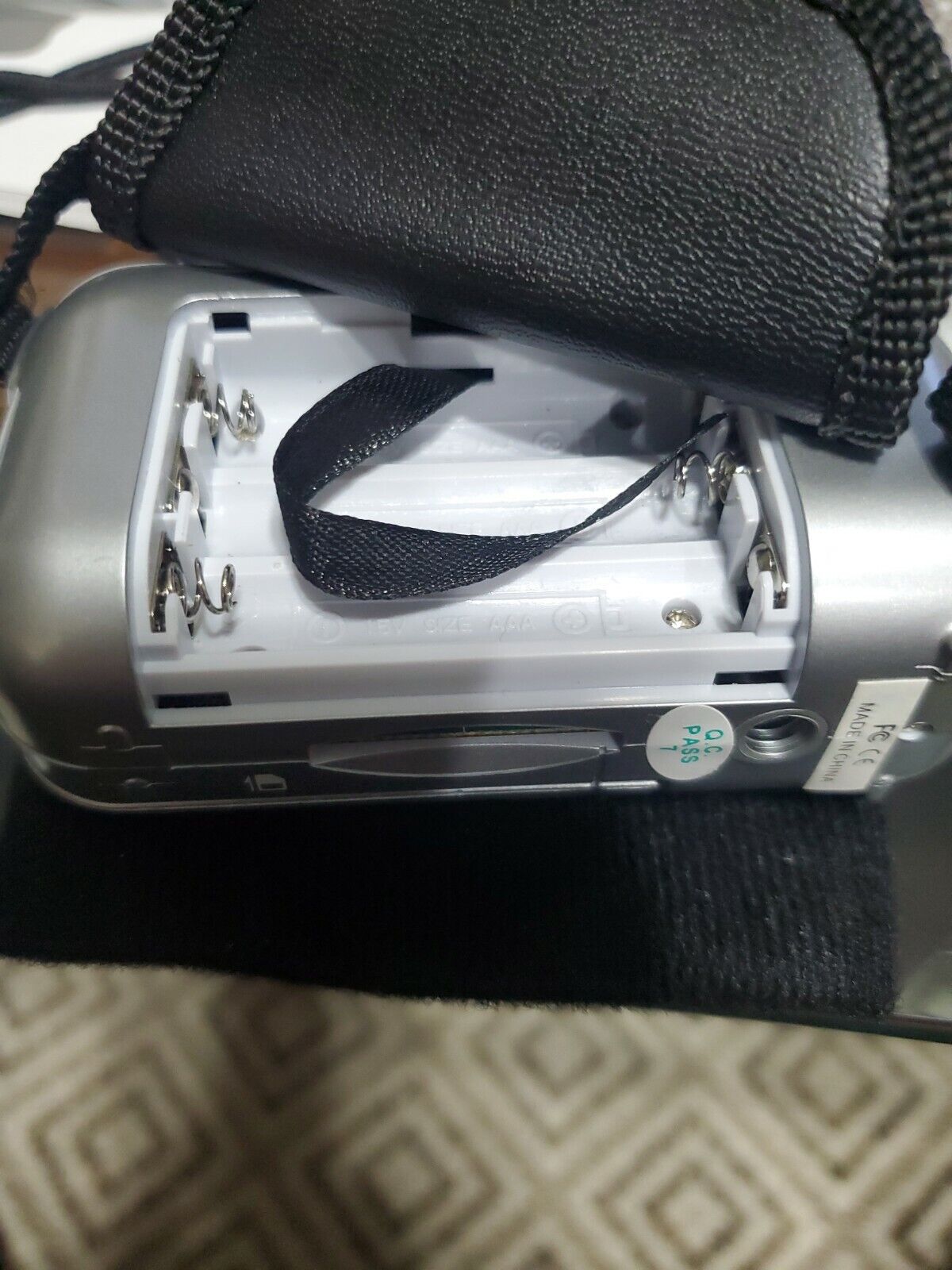 GLOBAL DV 136 Z B MINI DIGITAL VIDEO CAMERA 3.1 MP 4X DIGITAL ZOOM