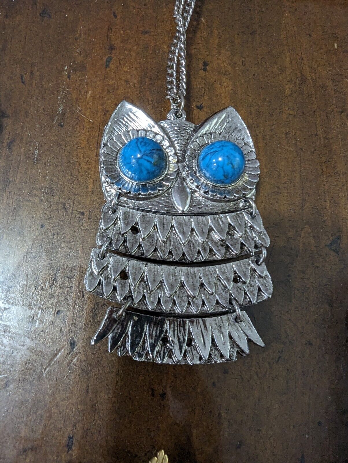 LARGE Owl Pendant & Necklace Silver Tone Costume Jewelry Necklace Blue Eye OO