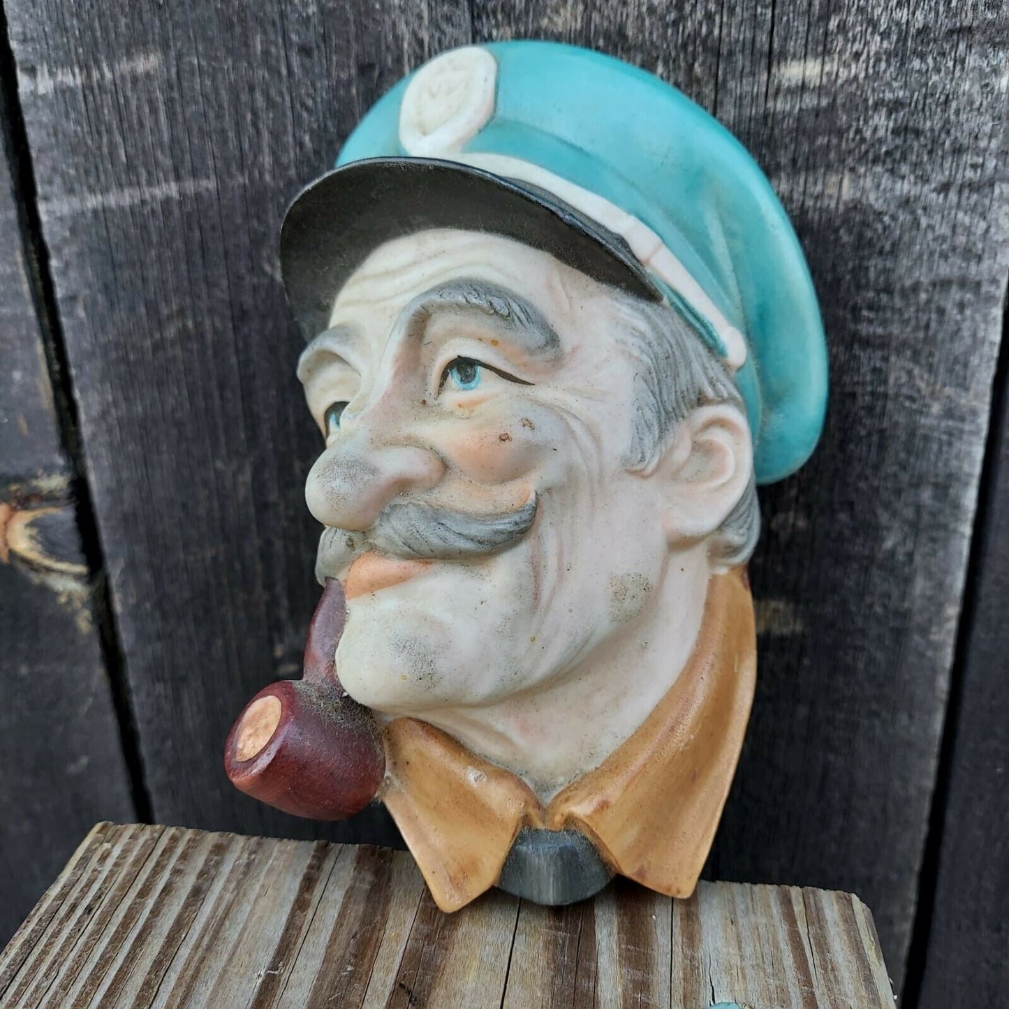 Vintage Lefton Wall Plaque Old Man W Cap Smoking a Pipe made in Japan 50s