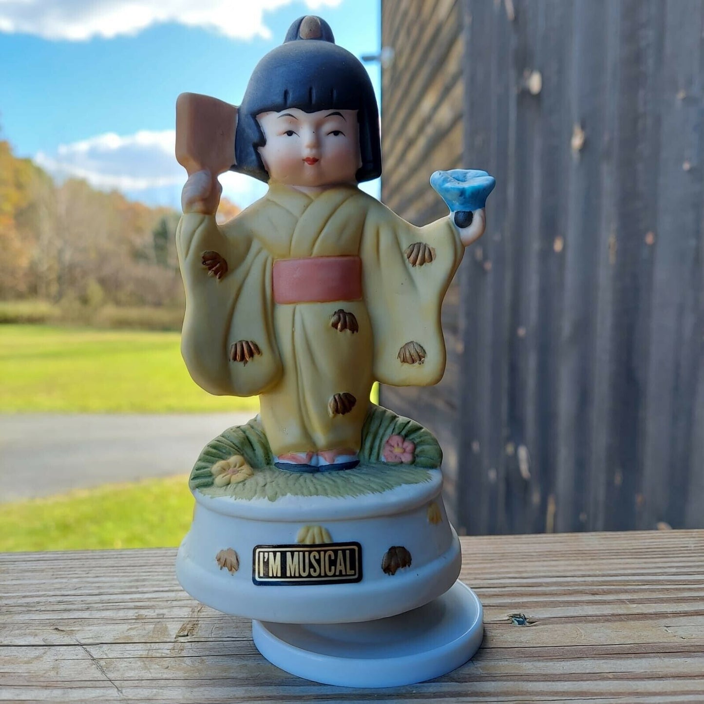 Vintage Flambro Porcelain Geisha Music Box 8 Inches Tall
