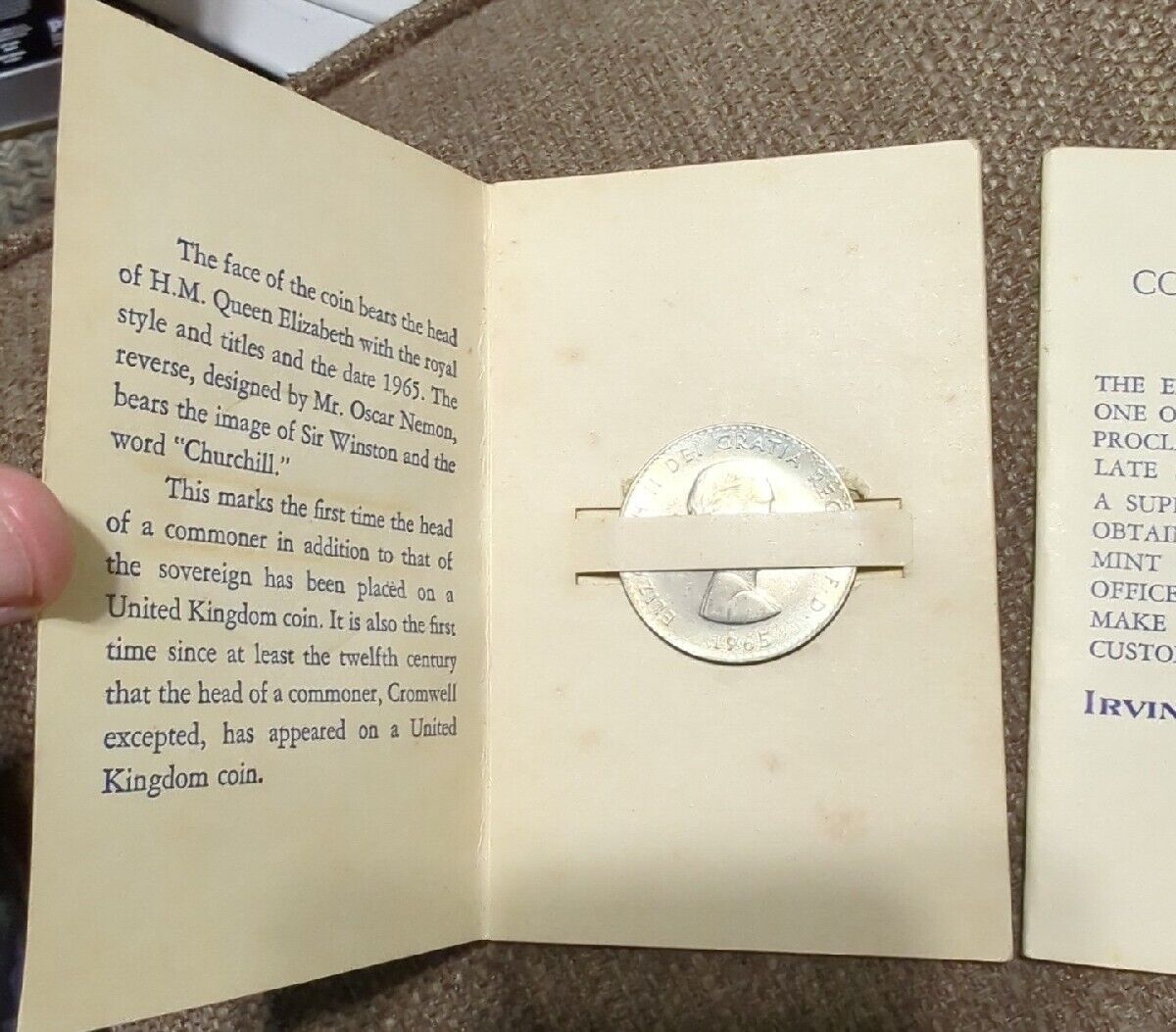 GREAT BRITAIN 1965 U.K. CHURCHILL QUEEN ELIZABETH SET OF 2 Commemorative Crown