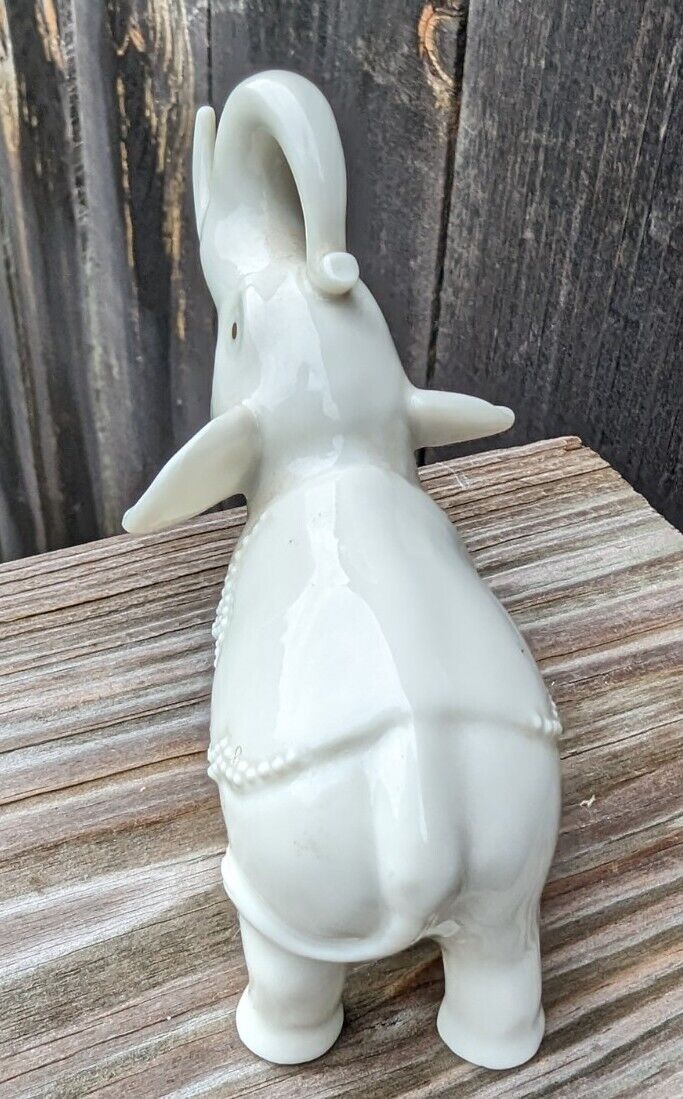 LENOX - WHITE, TRUMP UP, GOLD ACCENTED PAWS, ELEPHANT, -HANDCRAFTd 3.5" TALL