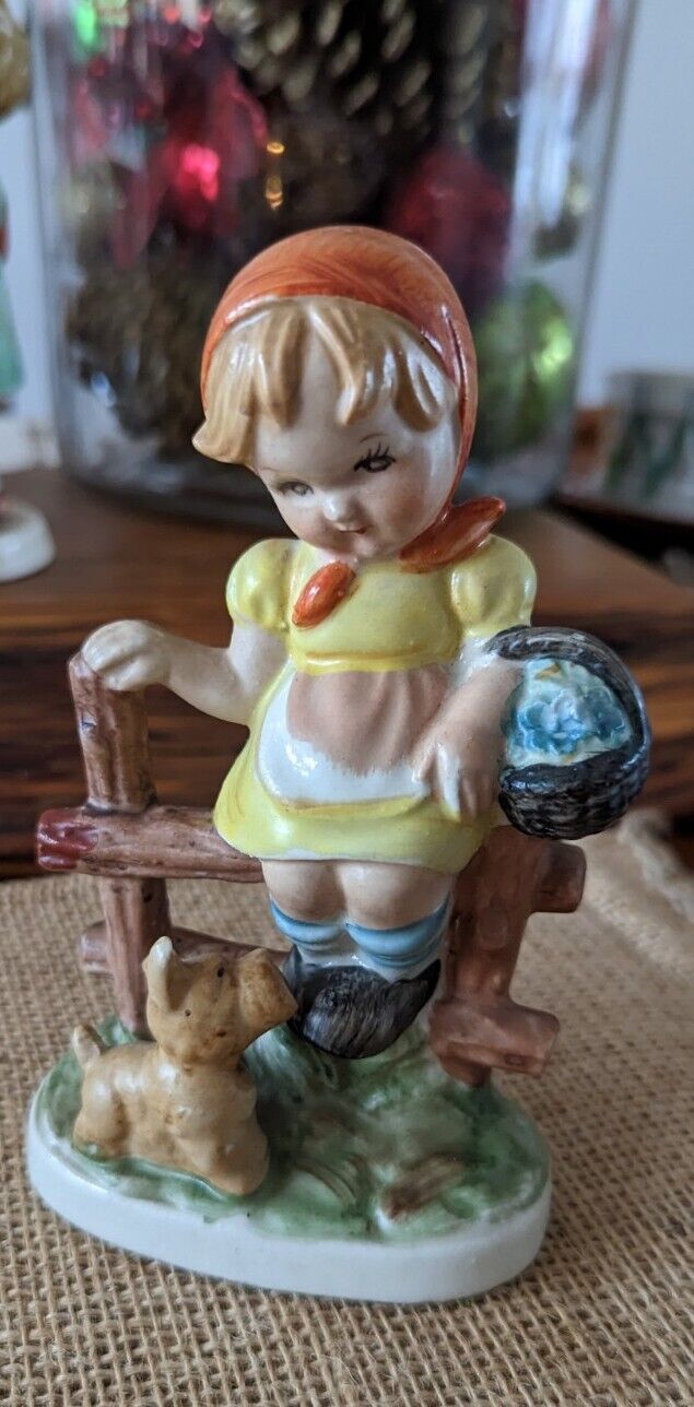 Knobler Co Ceramic Girl Sitting On A Fence With Dog Figurine