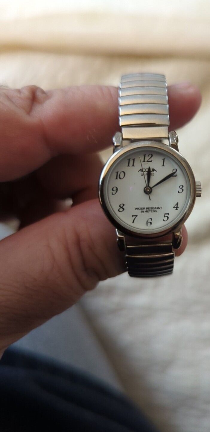 Accura Quartz Watch Ladies 30 meter WR