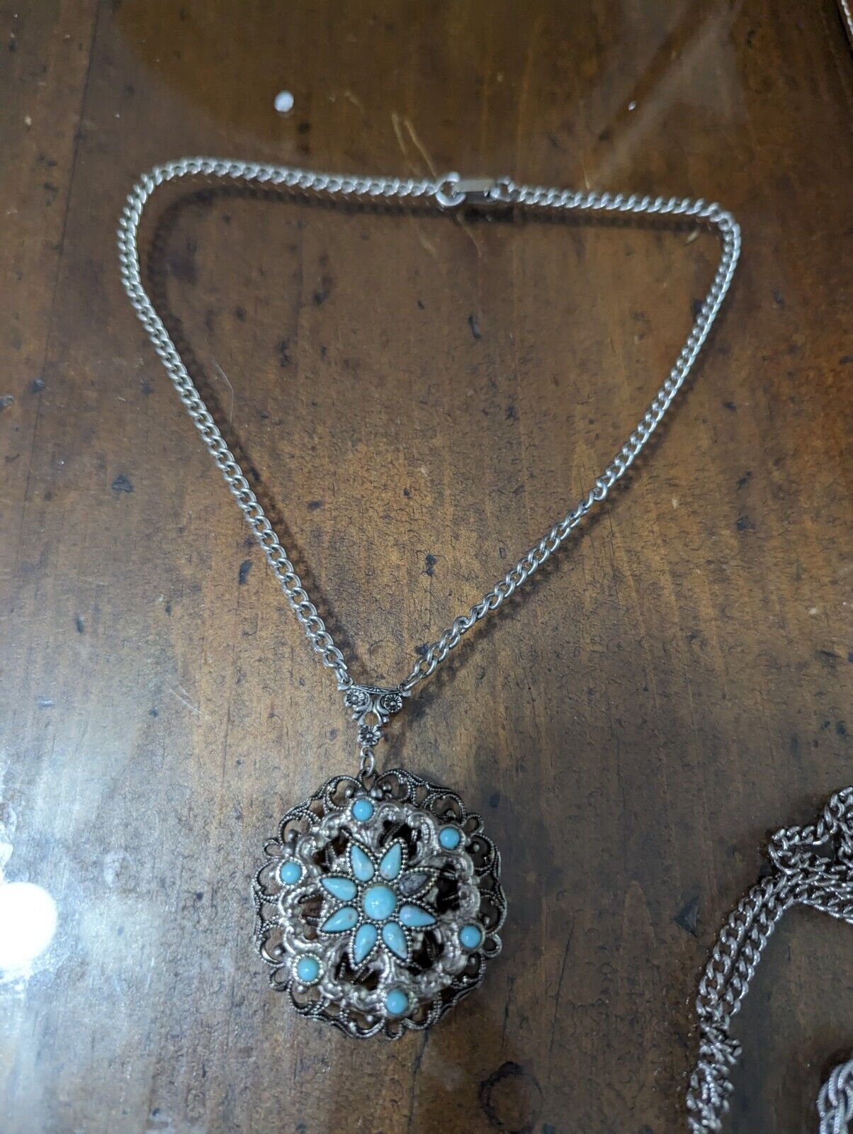 Vintage Silver tone Necklace with Turquoise Stones Pendant