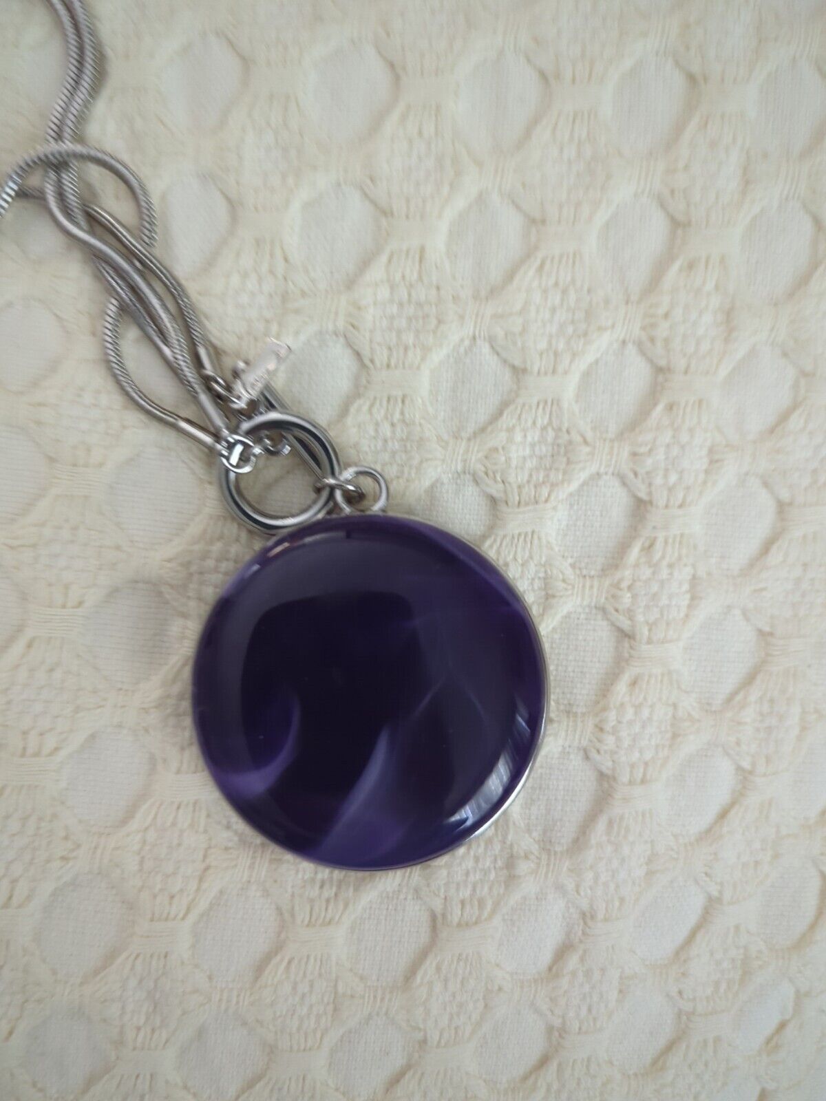 Lani pendant Large Lucite Plastic Black Blue Swirl Round SilveyTone 34"