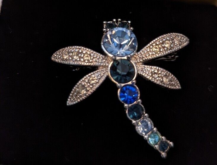 Vintage 99 Avon Crystal Dragon Fly Silvertone Dragonfly Pin NIB