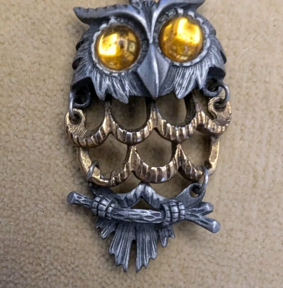 Vntg 2.5” Reticulated Owl Pendant,Amber Eyes Golden,Pewter,Metal, 18" S Chain