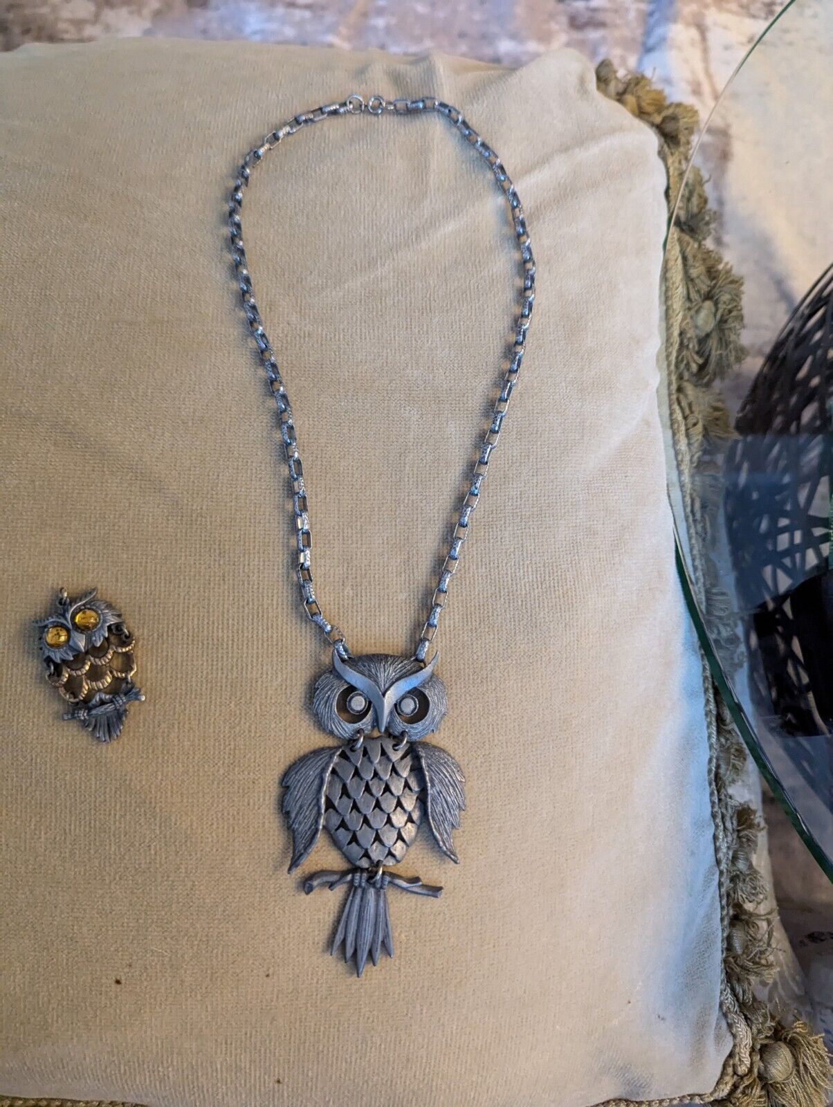 Vintage Bohemian Large Pewter Owl Charm Spirit Animal Boho 4x2.5" Necklace 22"