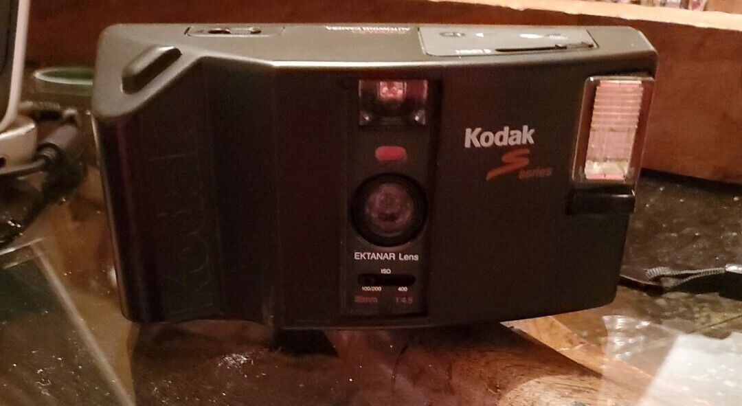 Kodak S Series S300MD 35mm Autowind Camera