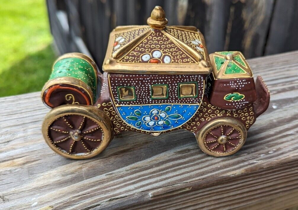 Vintage Ornate Porcelain Carriage Salt Pepper & Sugar Set 6" Wide Made in Japan