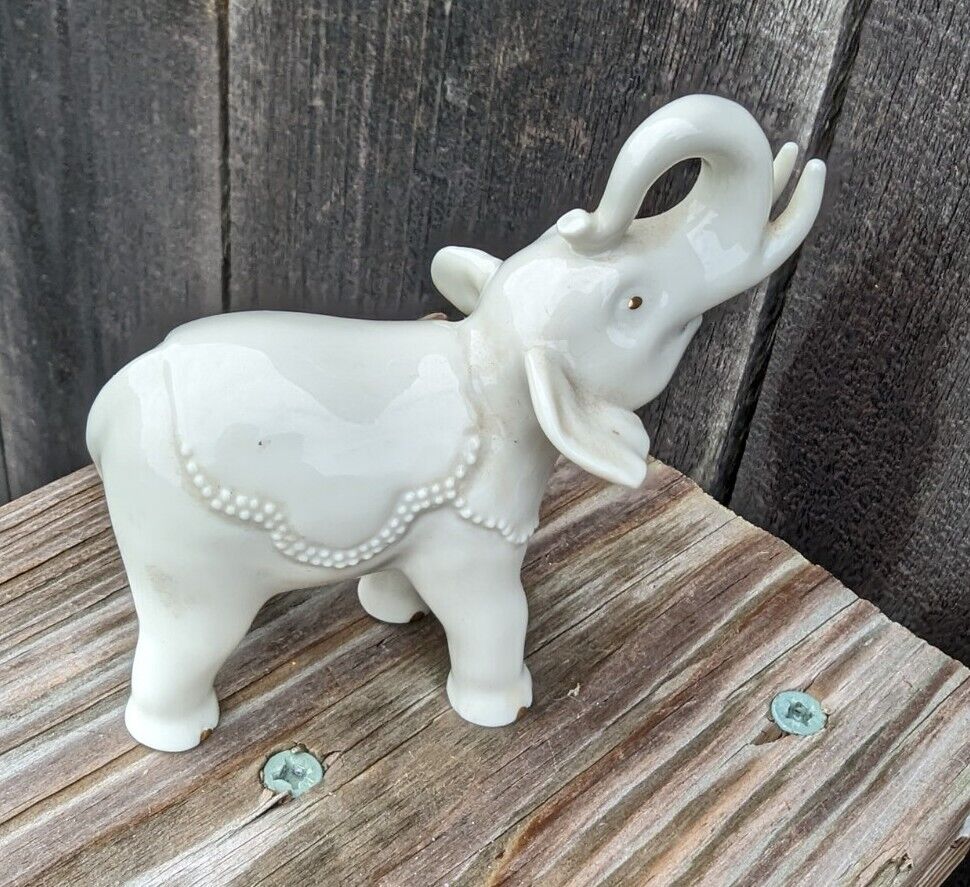 LENOX - WHITE,  TRUMP UP, GOLD ACCENTED PAWS, ELEPHANT,  -HANDCRAFTd 3.5" TALL