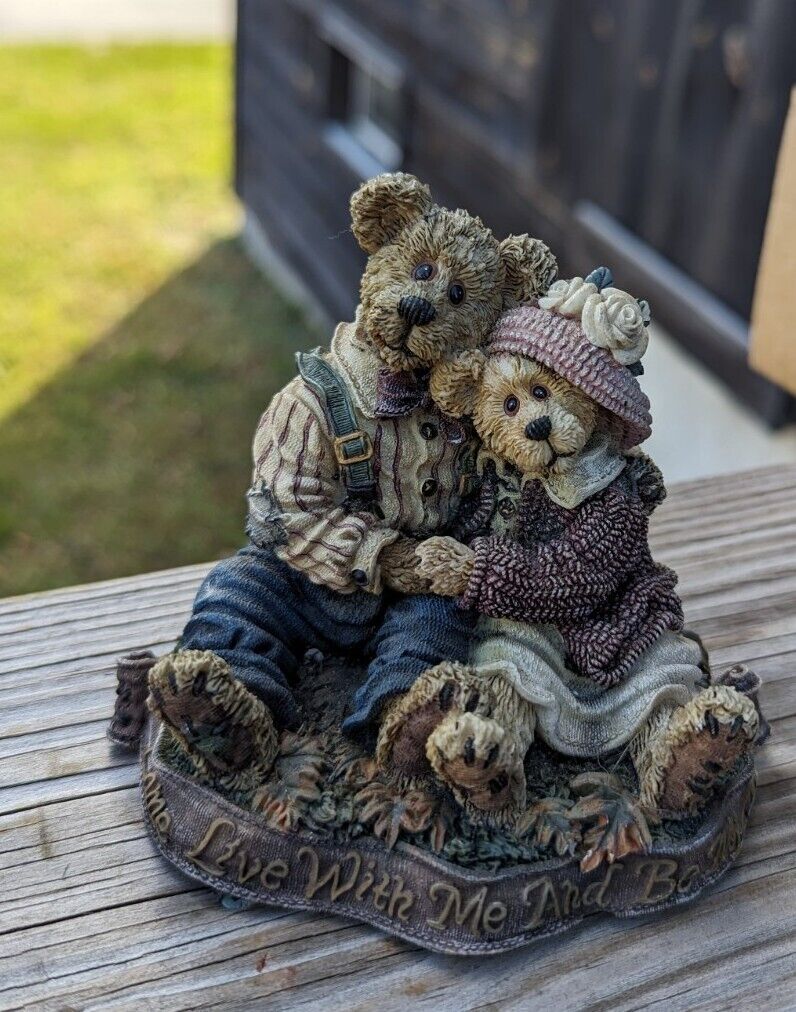 Boyds Bears & Friends Bearstone #228330 Henry & Sarah The Best in Yet to Come