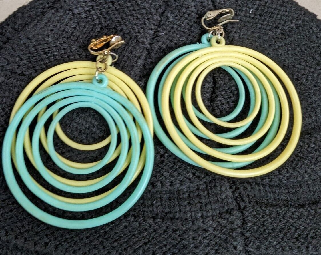 Vintage Seventies Spiral Loops Large Plastic Earings