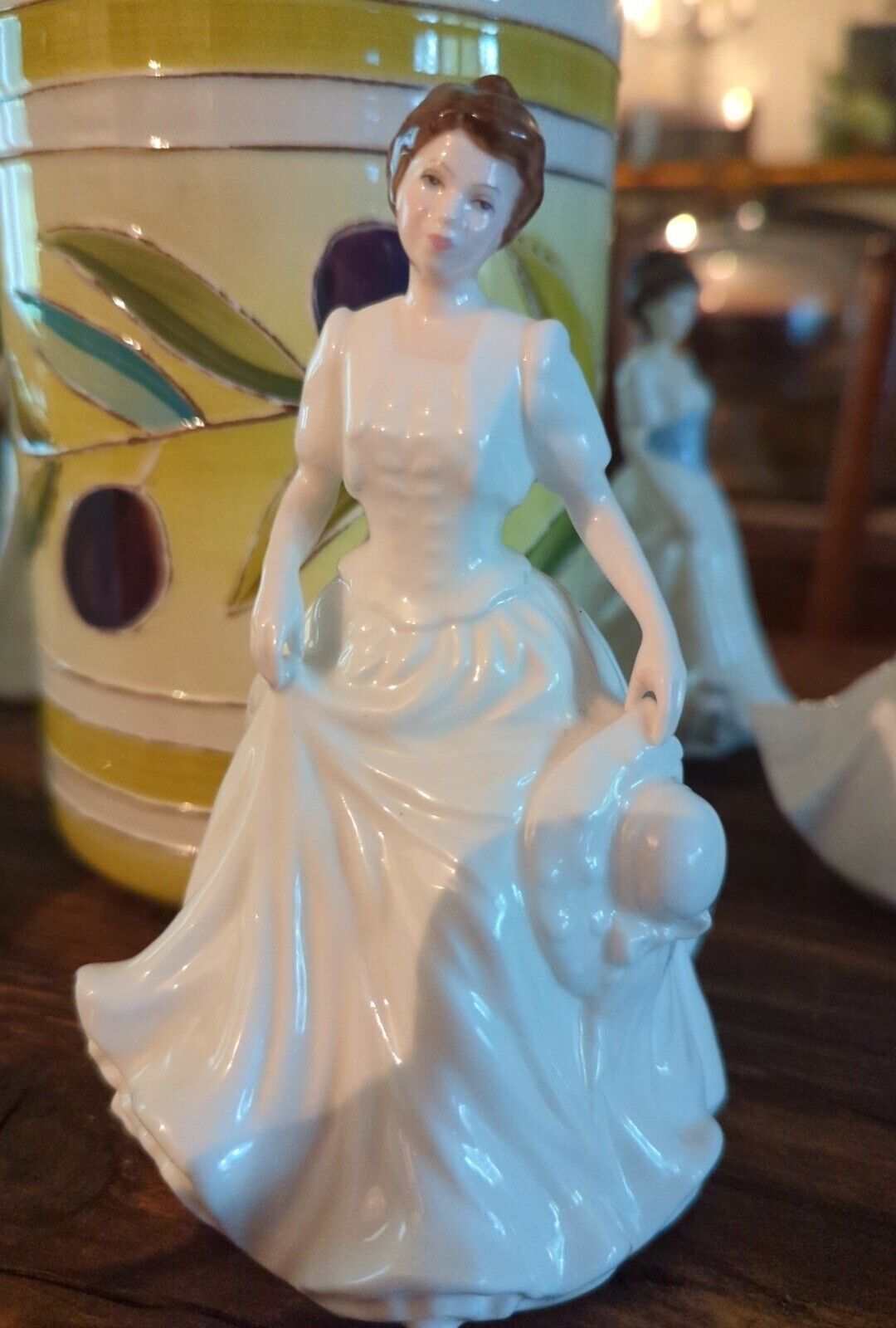 Royal Doulton Harmony Figurine HN4096 1997 Collectors Club England