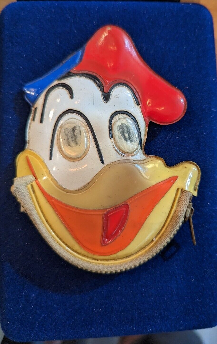 Vintage Disney Donald Duck Plastic Coin Purse