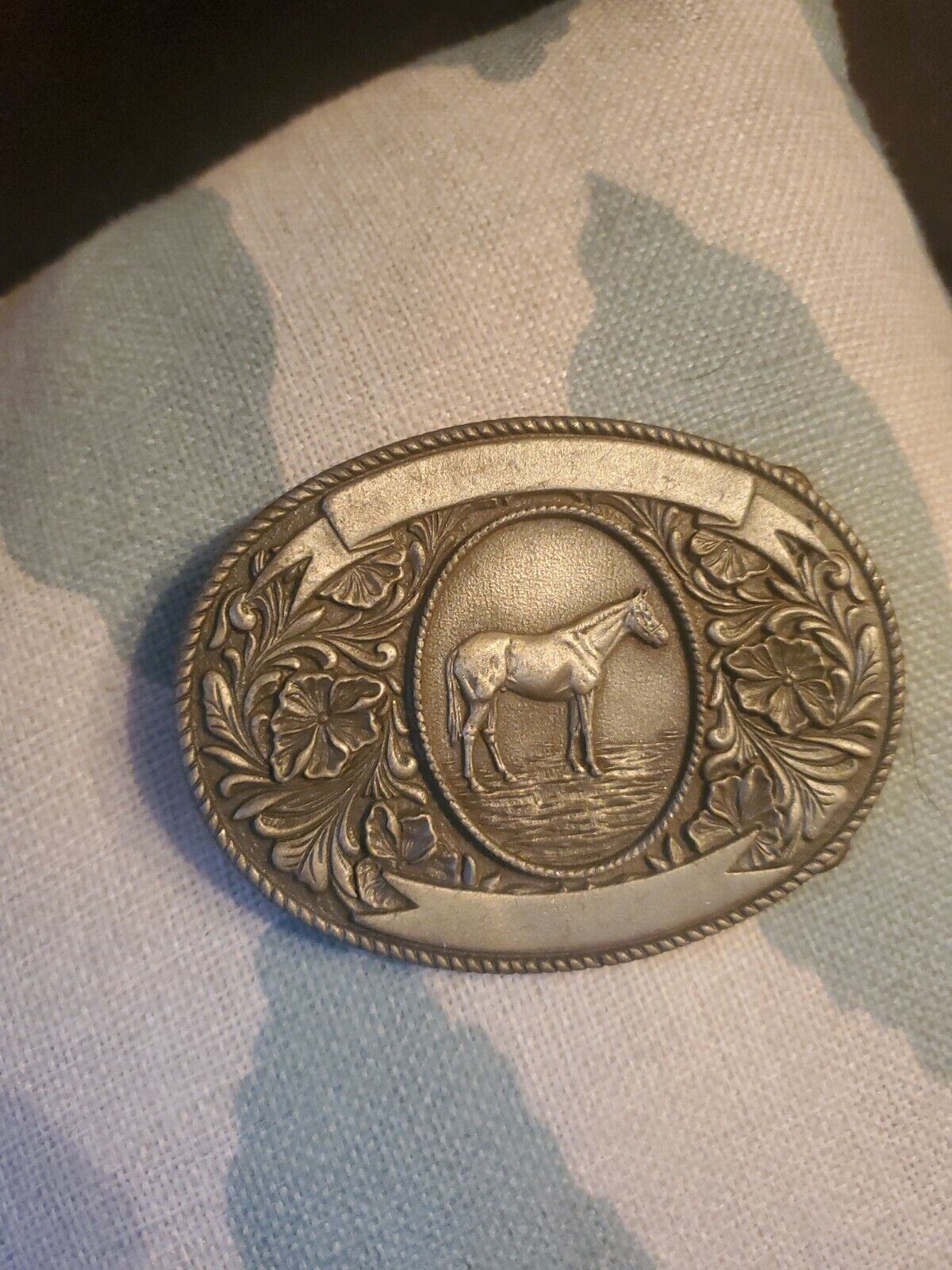 Vtg WESTERN PROD CO 1974 Silver Toned Engraved Belt Buckle W/Horse