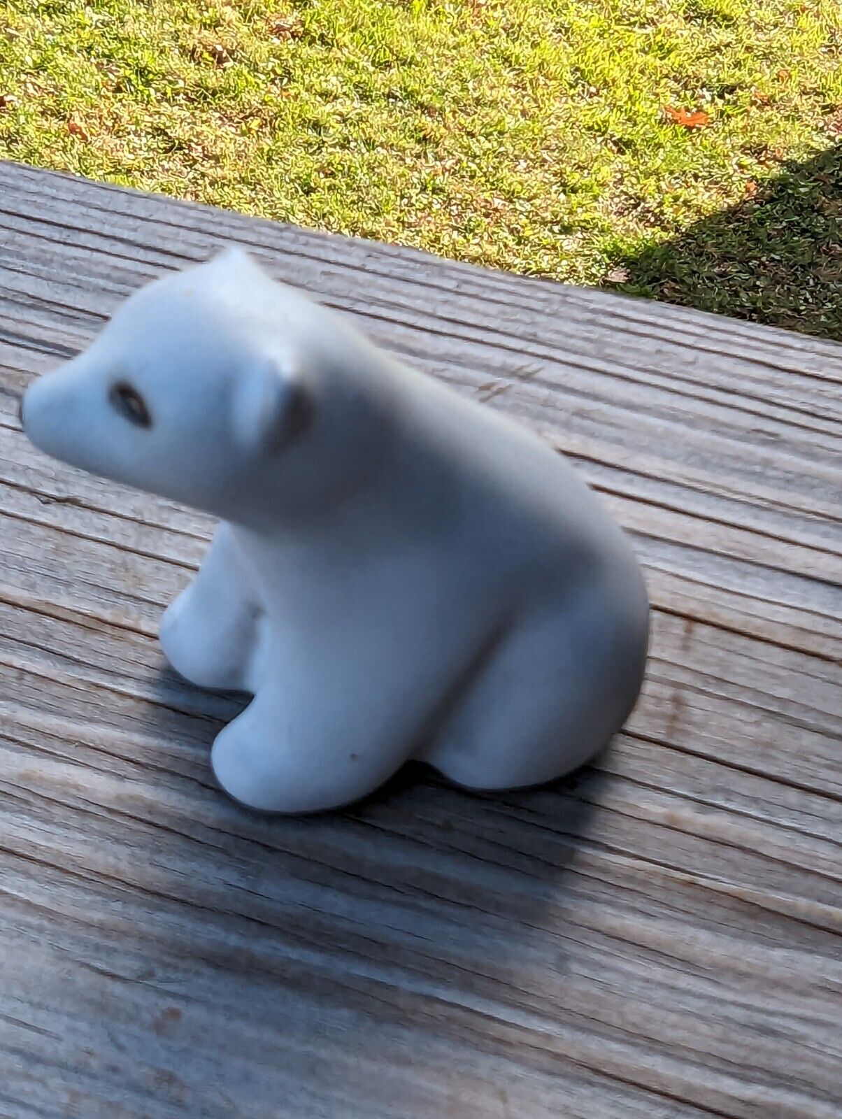 Vintage POD Studios Signed Miniature All White Polar Bear Figurine 3.5" Tall