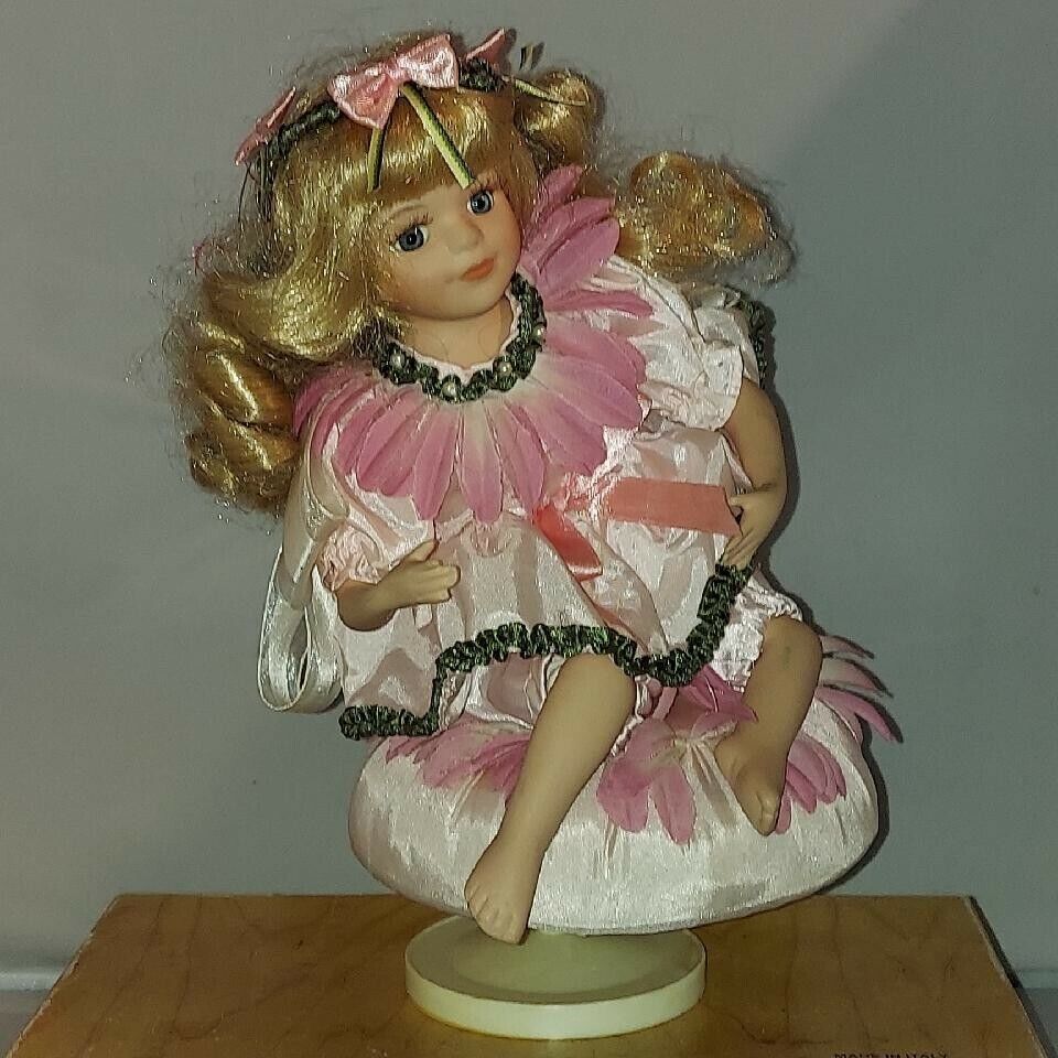 Vintage China Flowers Taiwan sitting Doll