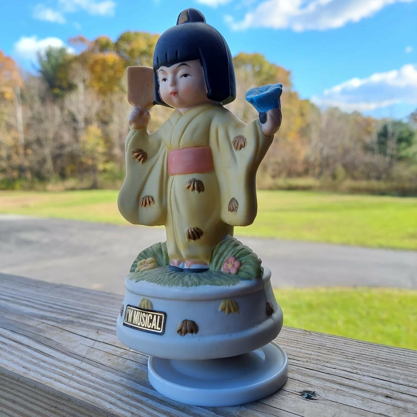 Vintage Flambro Porcelain  Geisha Music Box  8 Inches Tall