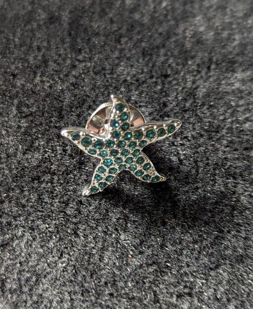 Swarovski Signed STAR FISH Tie Tack Tac Lapel Pin Retired Blue Pave