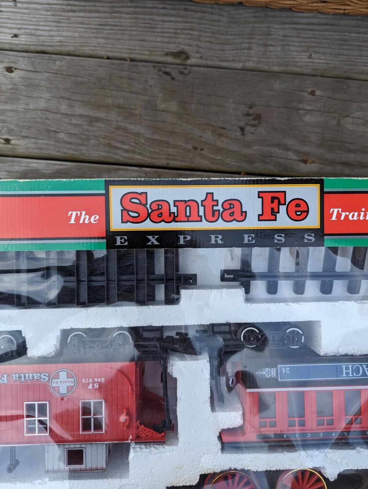 New Bright Industrial Toys SANTA FE Express TRAIN SET w/ Sound & Lights 1999 Box