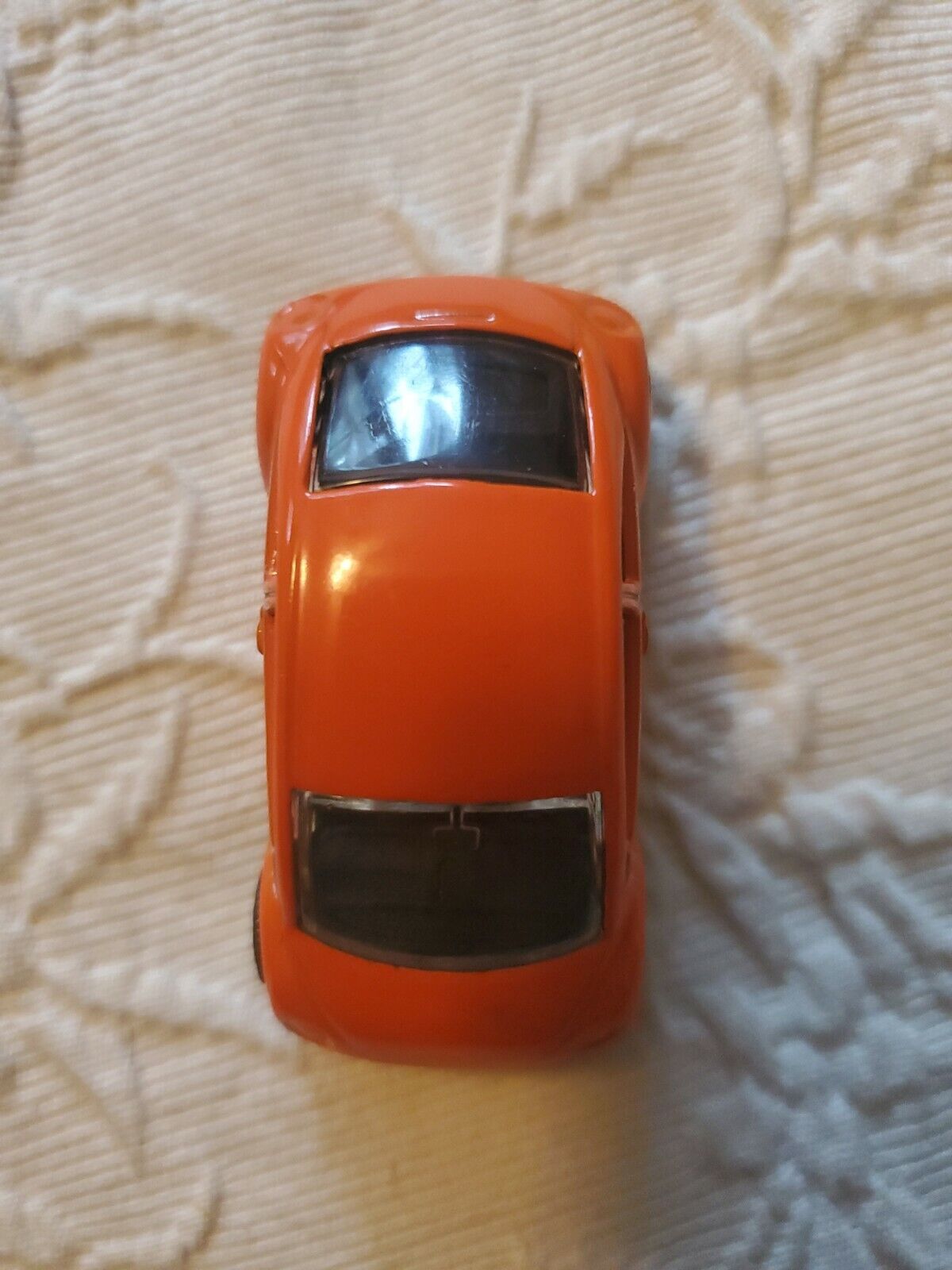 Matchbox 1996 Mattel Inc. Volkswagen Concept 1:61 Diecast Collectible Car Vtg