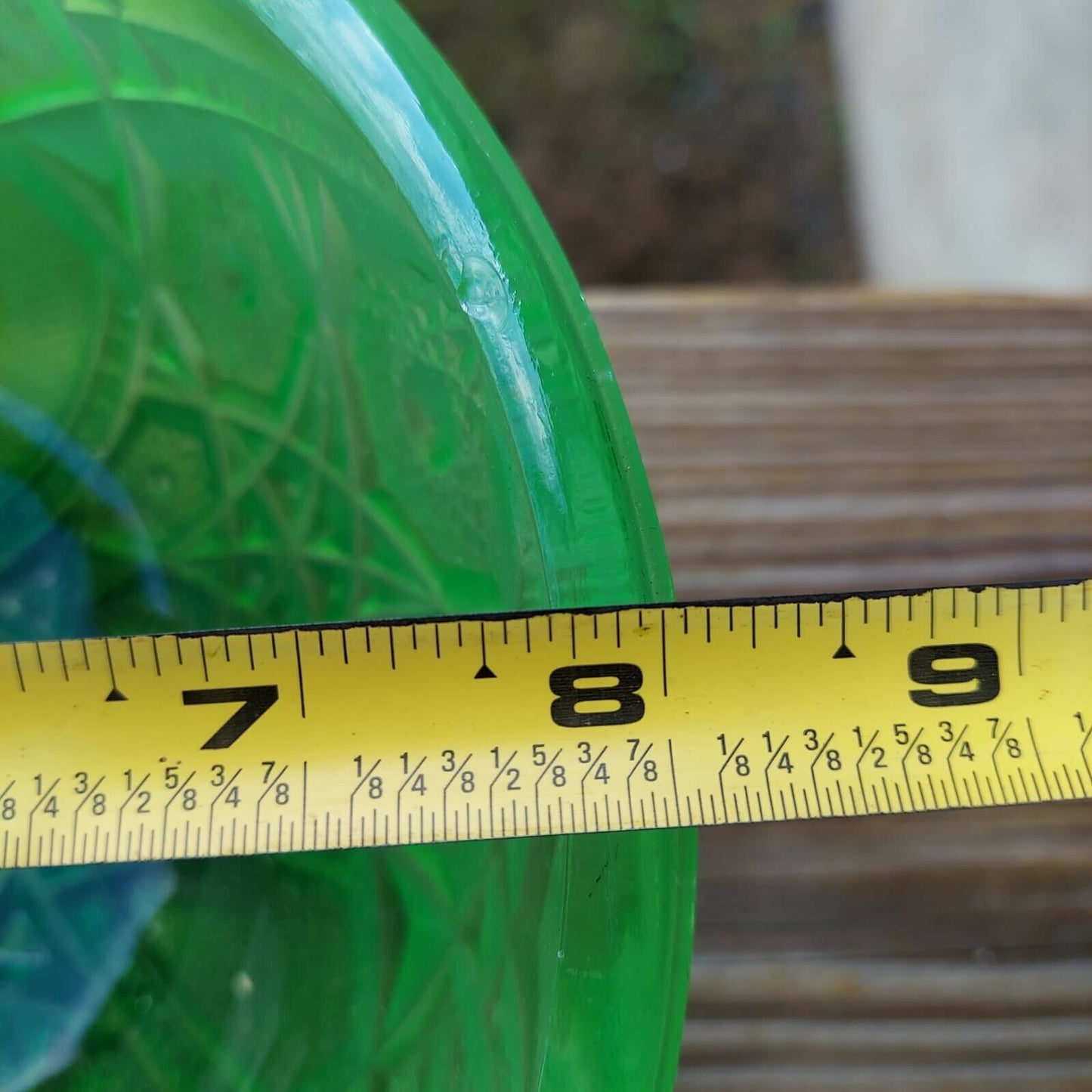 vintage emerald green glass bowl