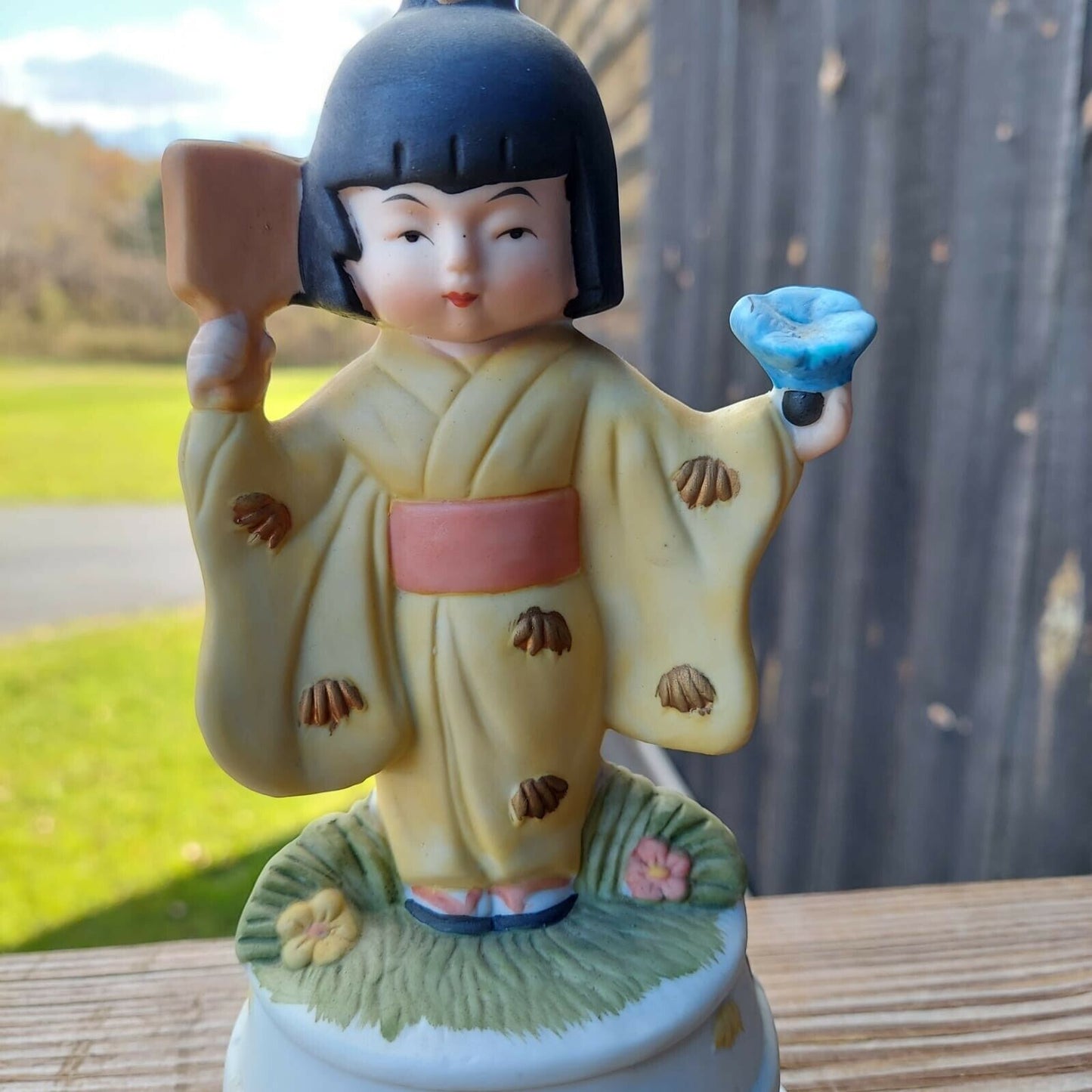 Vintage Flambro Porcelain  Geisha Music Box  8 Inches Tall