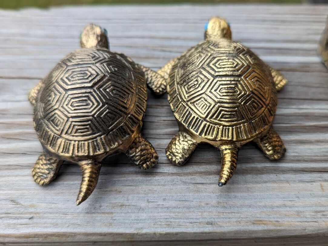 Vintage Holiday Fair Co 1971 Two Turquoise Eyed Brass Turtles Figurines Japan