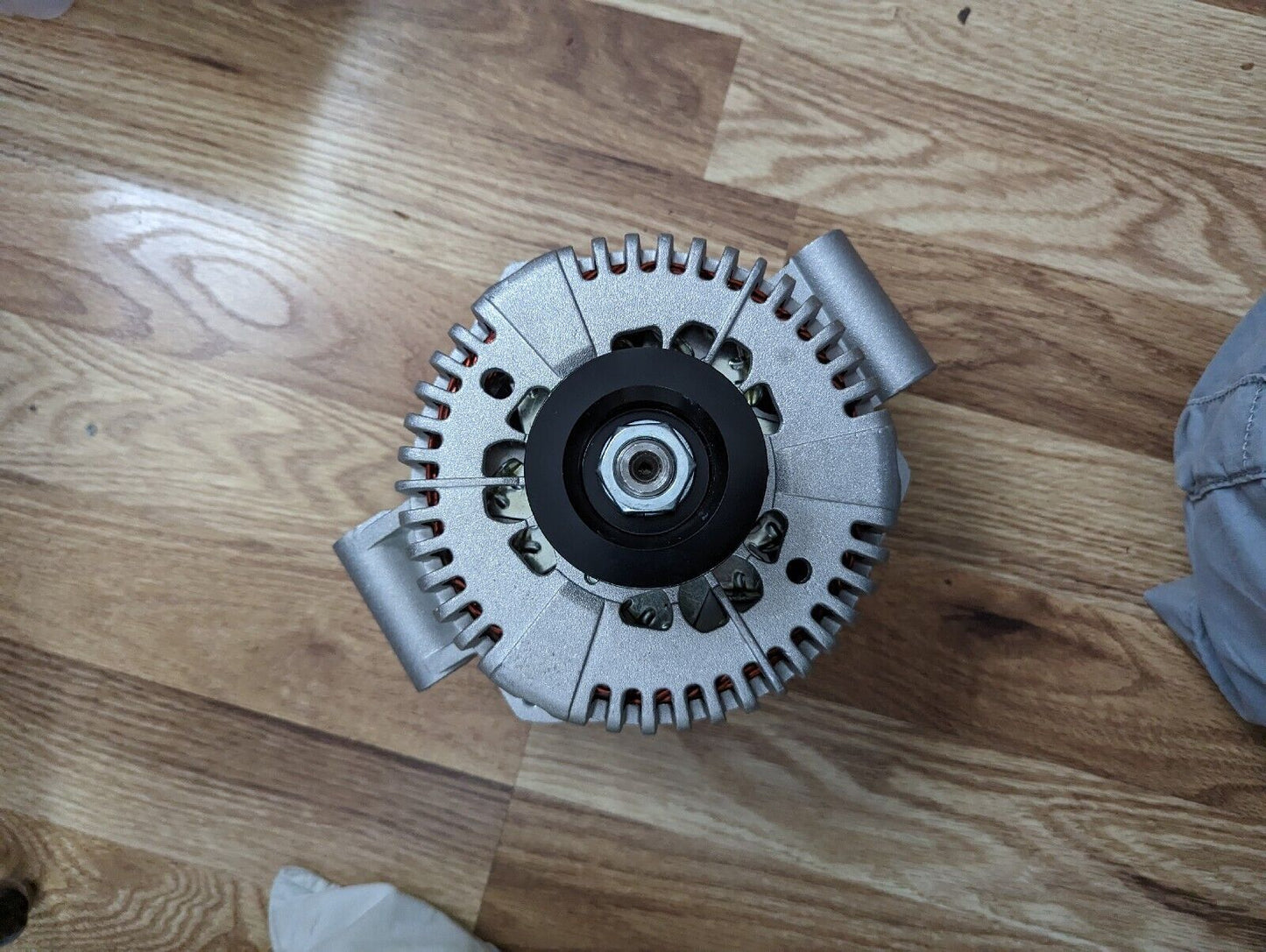 fr300-1-3270 alternator New No Box