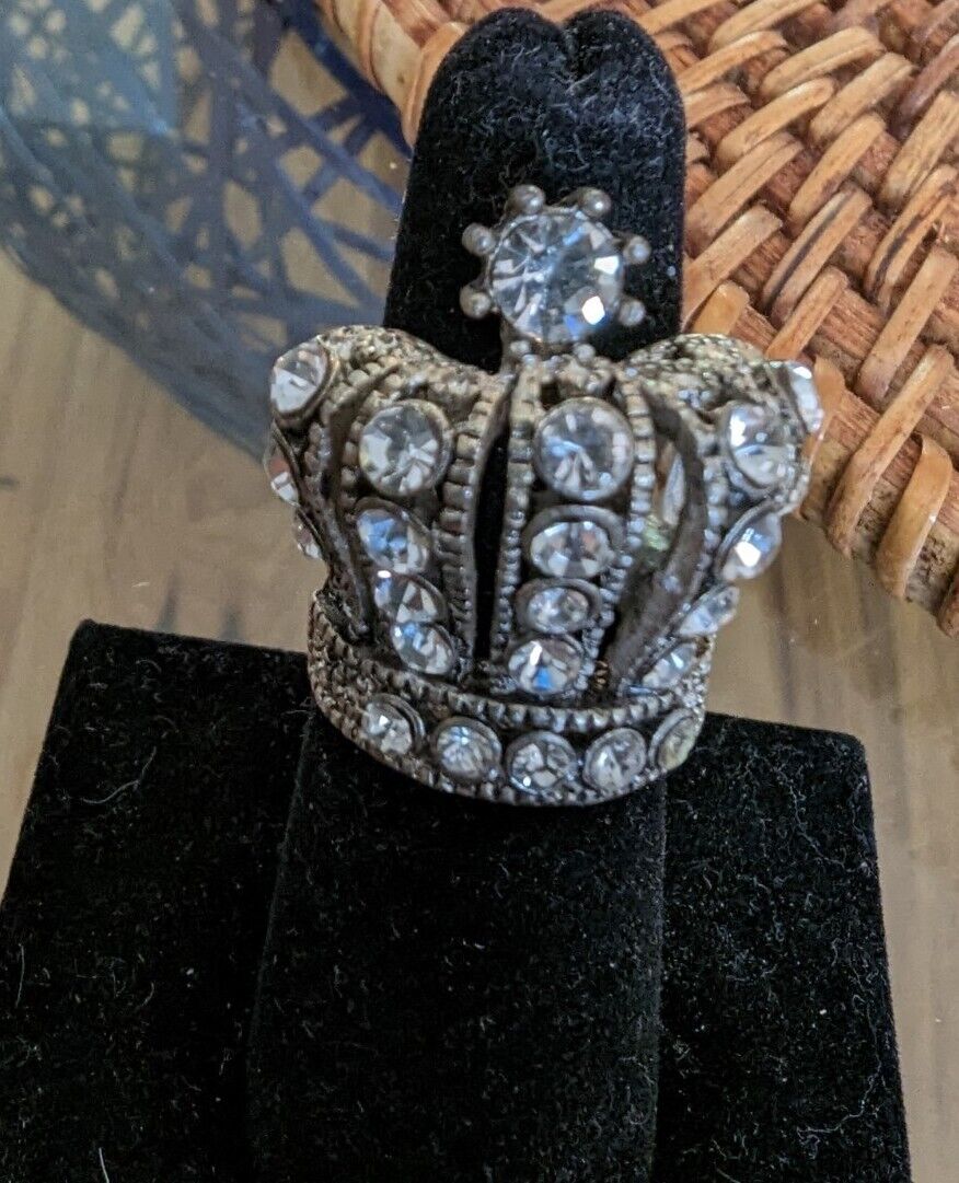 Vintage Royal Crown Ring Size 7 Rhinestone