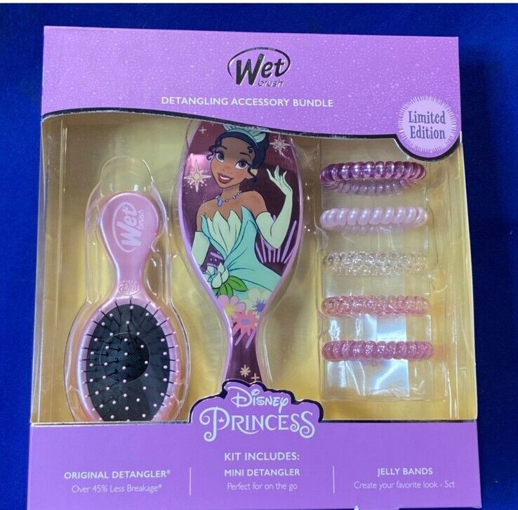 NEW DISNEY PRINCESS LIMITED EDITION WET BRUSH TIANA DETANGLING ACCESSORY BUNDLE,