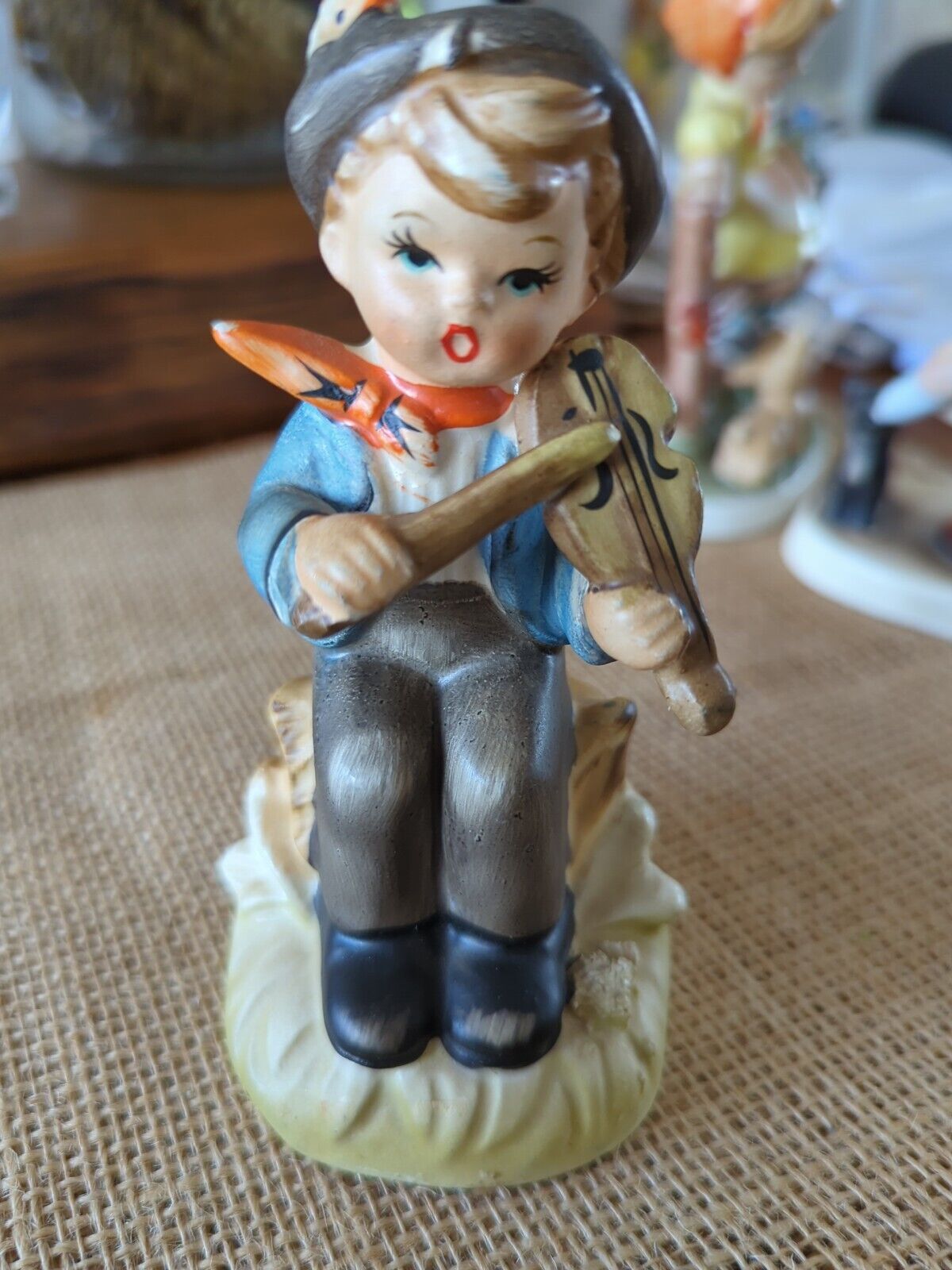 Vintage 50's Arnart Sitting Boy Playing Violin Made In Japan Hand Painted