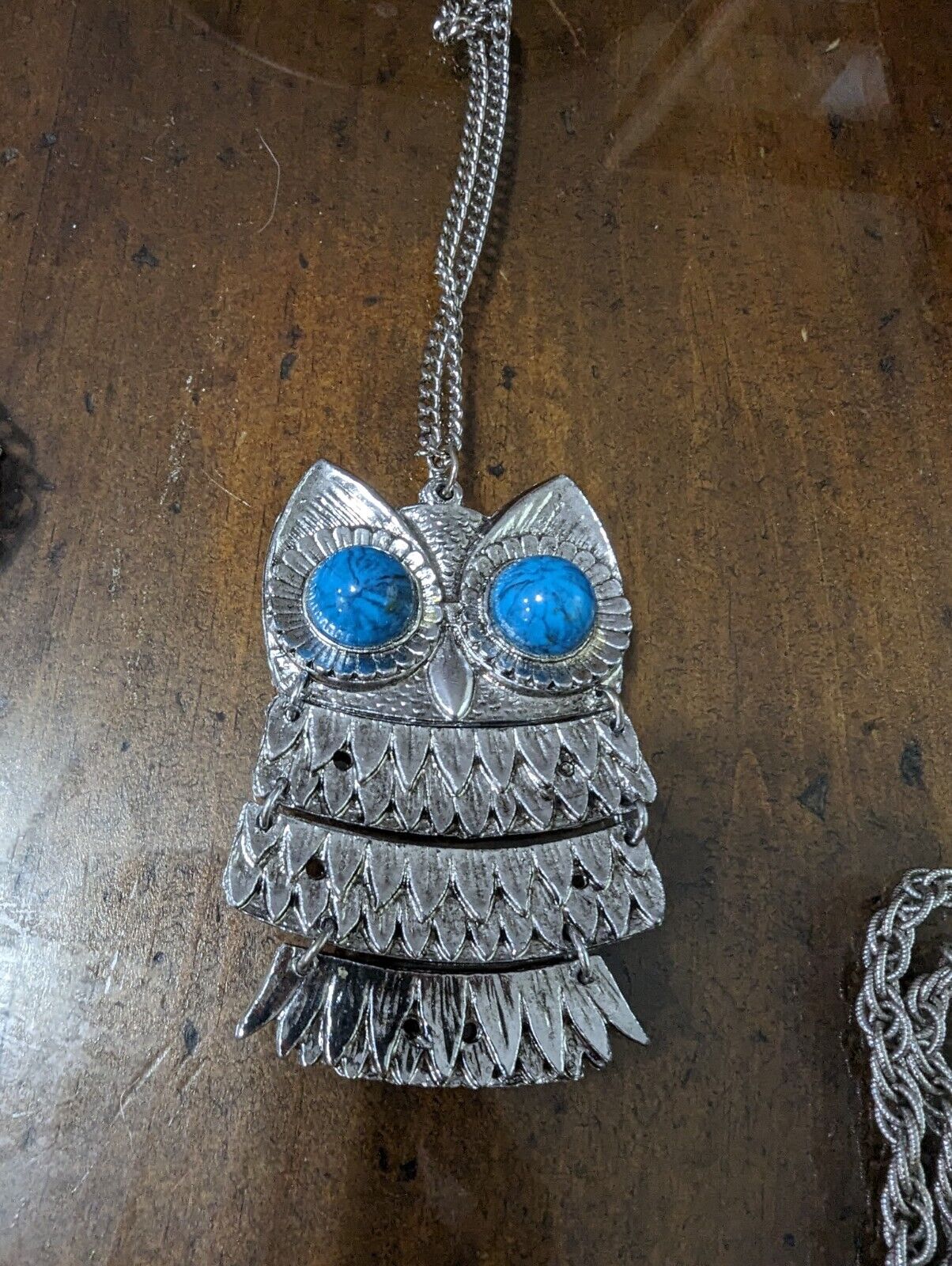 LARGE Owl Pendant & Necklace Silver Tone Costume Jewelry Necklace Blue Eye  OO