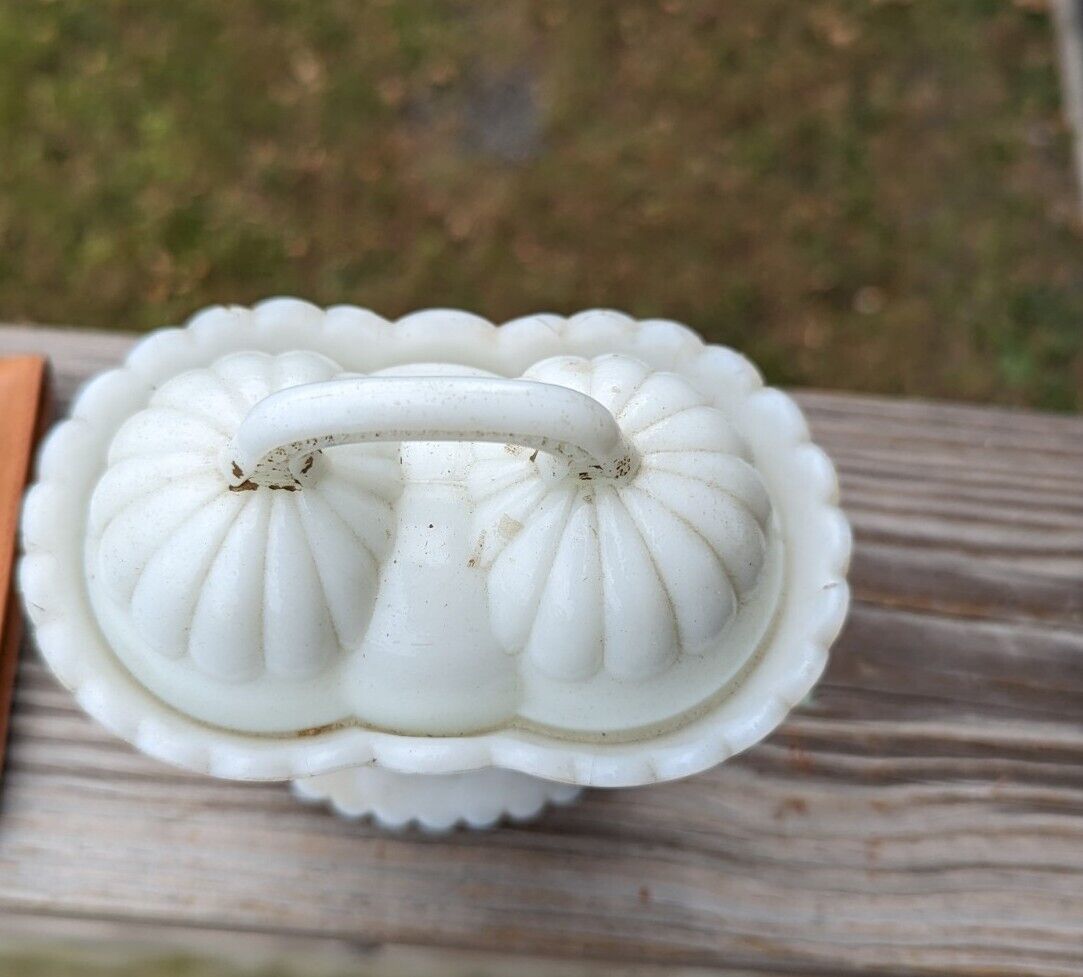 EAPG Milk Glass cornucopia covered sugar bowl Westmoreland