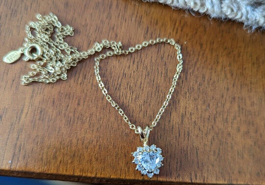 14k ge lind CZ heartshape pendant