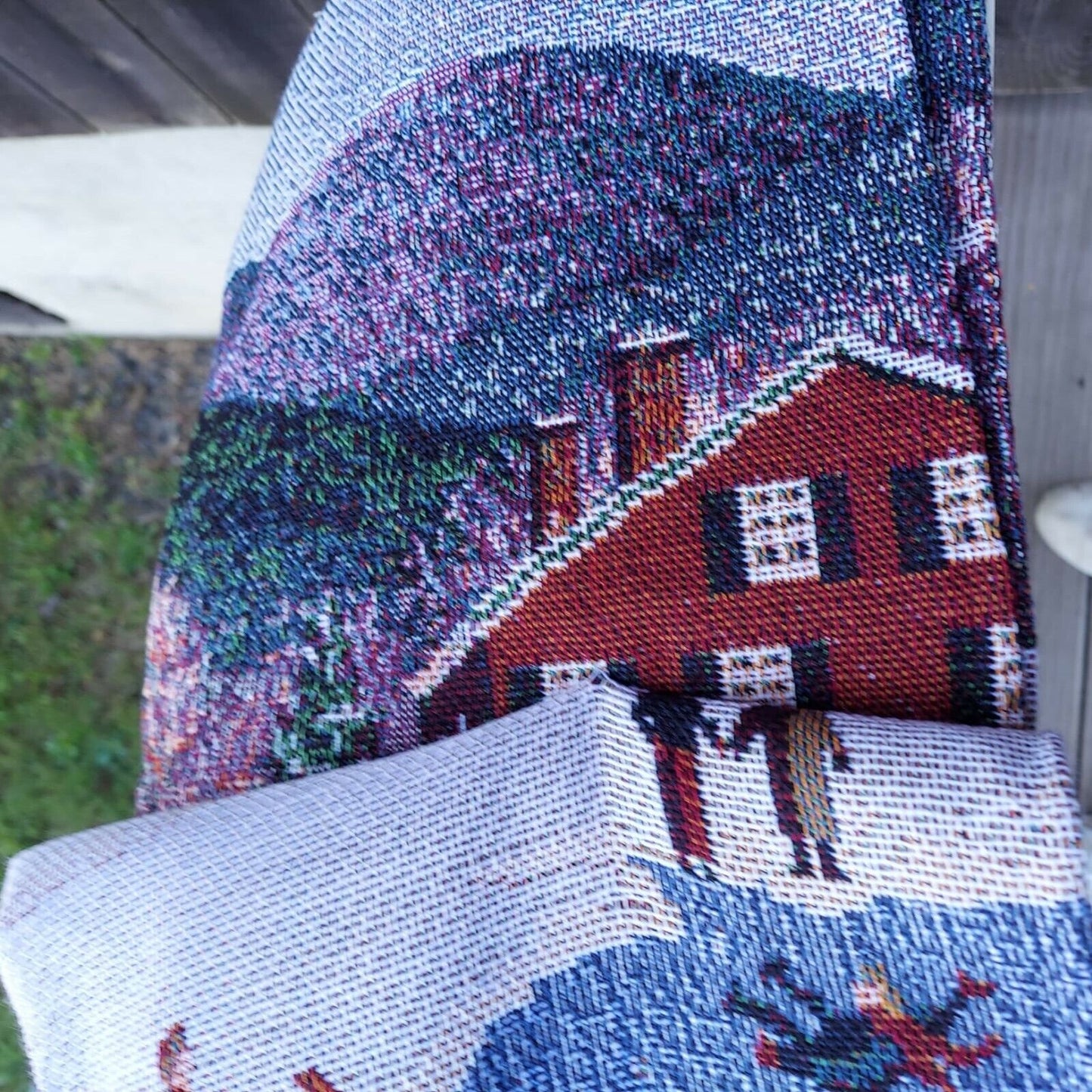 Vintage Trim A Home Holiday Throw Tapastry Wintery Village made in USA  Mohawk