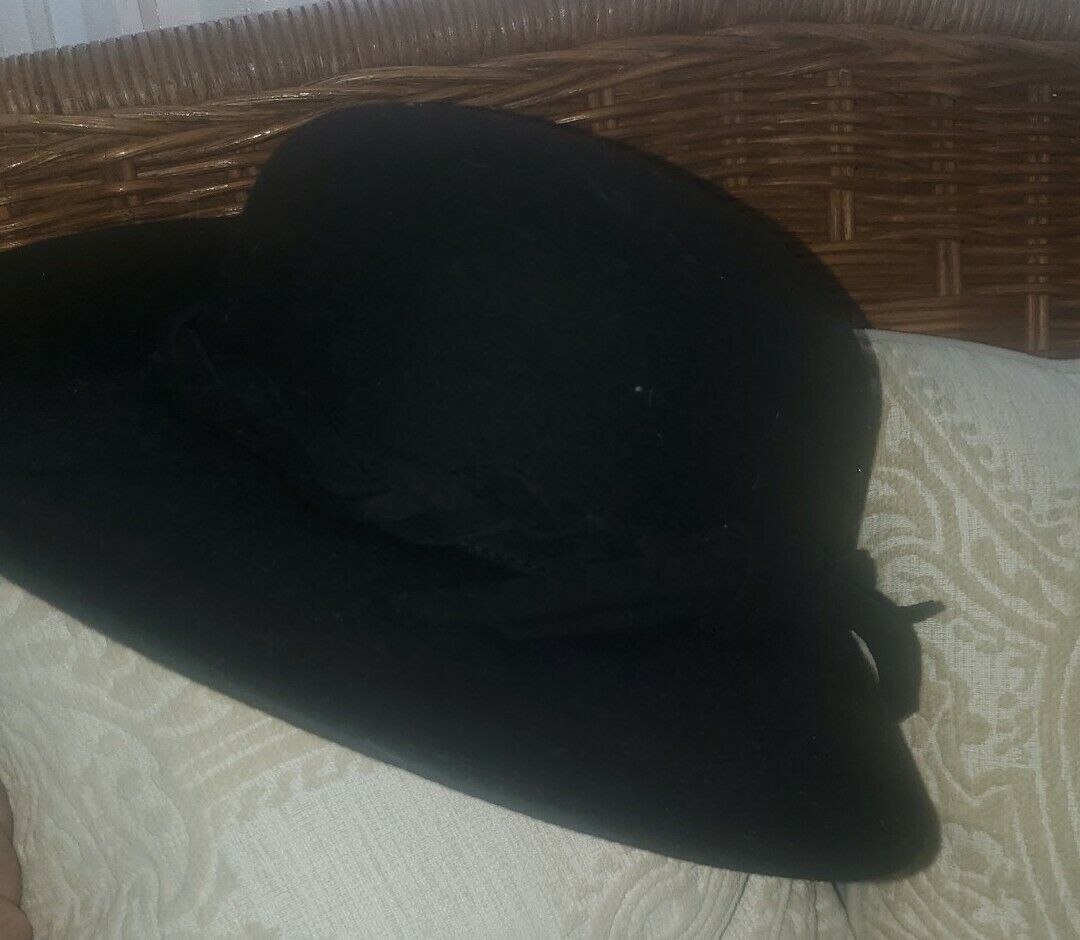 Vintage Complit S.R.L 100% Wool Ladies Fedora Hat Made In Italy Black