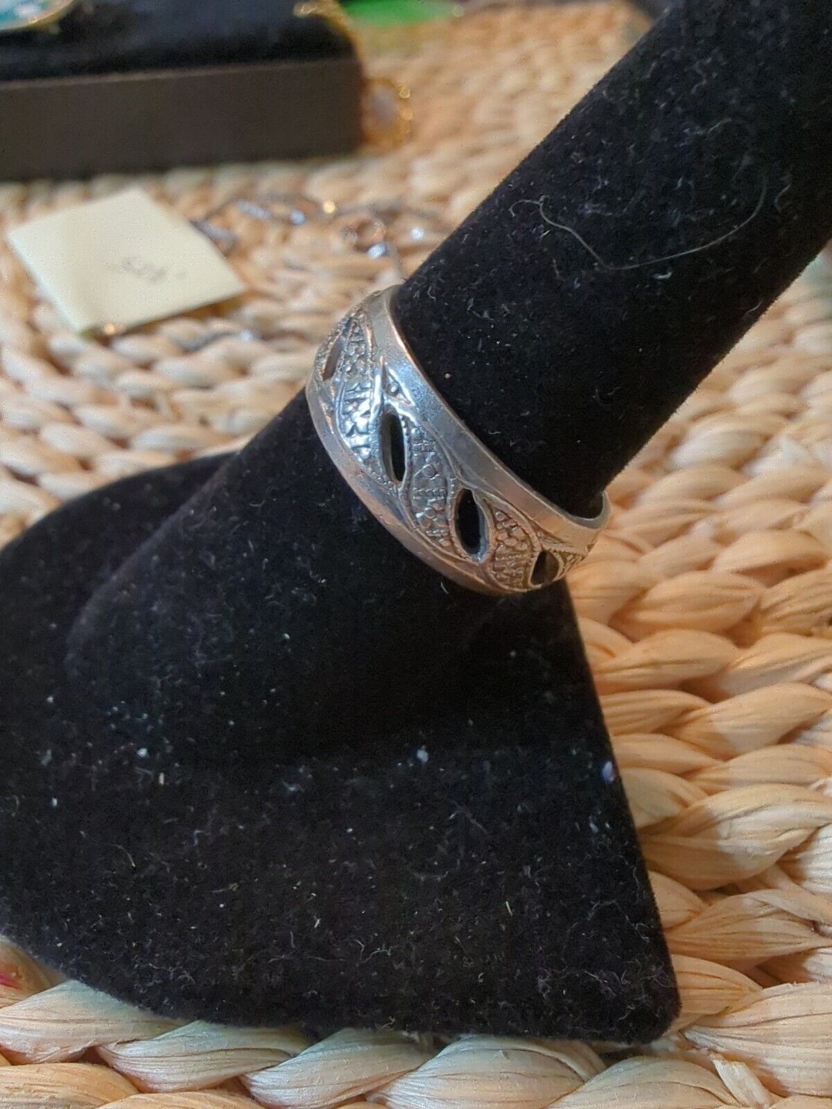 Sterling Silver 7.5 Wedding Band