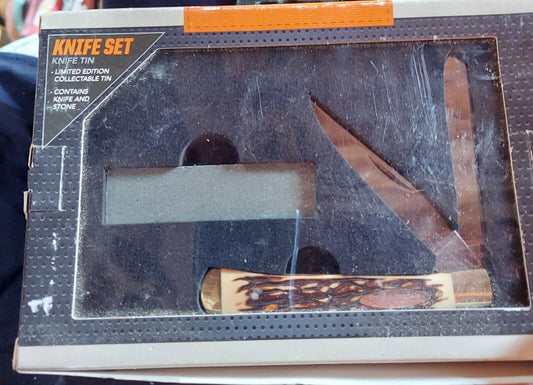 Feild And Stream Knife Set New In Box