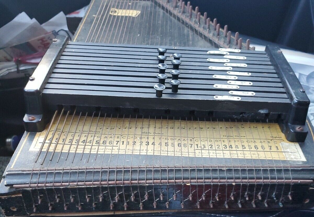 Vintage Oscar Schmidt Autoharp Working Condition