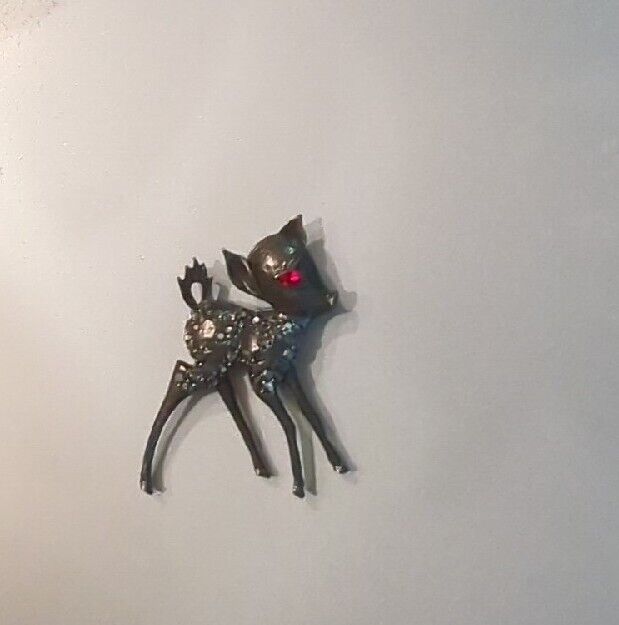 Weiss Bambi Brooch Pin