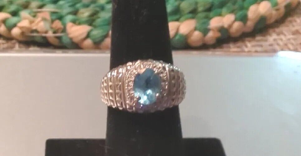 sterling silver blue topaz and diamonds ring size 6.5 women