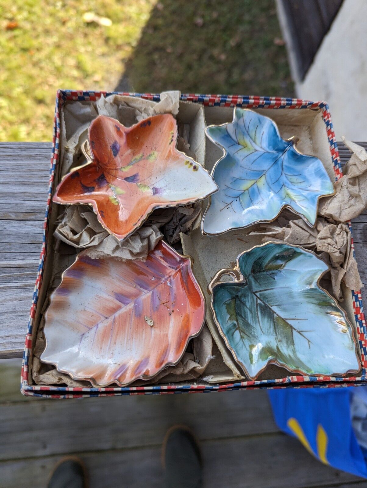 Four Vintage Shofu China Leaves Made In Ocupide Japan In Box Winter/Fall