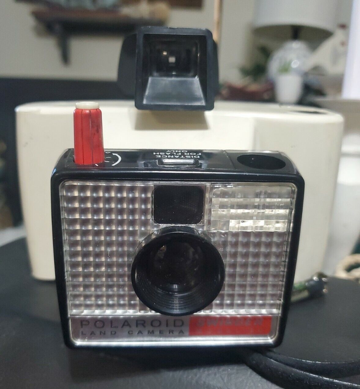 Polaroid Swinger Model 20 Land Camera With Case