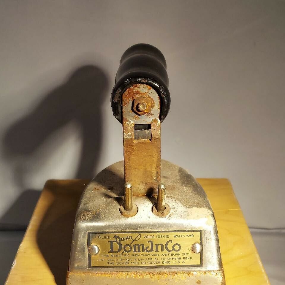 Vintage Dover DomanCo Six pound Electric Iron