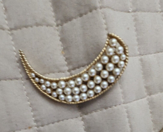 True Vintage Crescent Moon Pearls Filled Clip Brooch